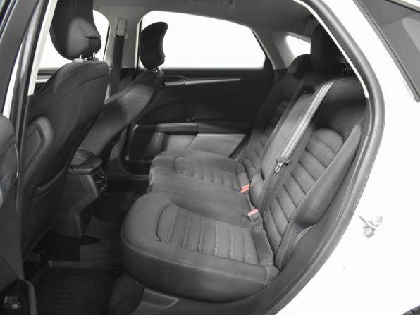 Ford Mondeo V с пробегом 2015 года, цена 1 389 000 рублей, 162286 км, седан, Автокод Объявления