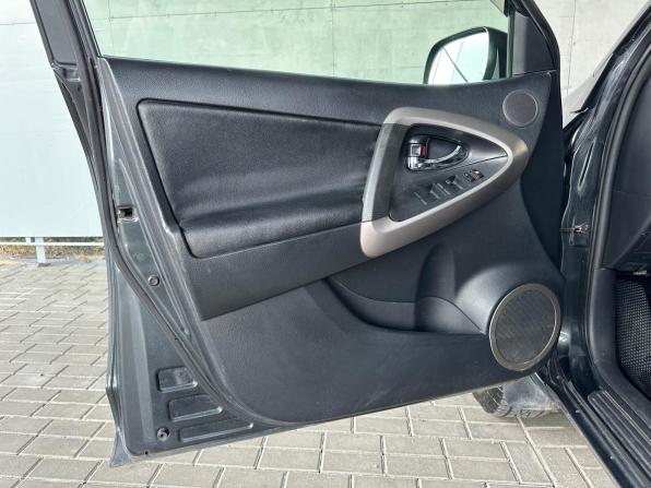 Toyota RAV4 III (XA30) с пробегом 2008 года, цена 1 050 000 рублей, 250000 км, внедорожник, Автокод Объявления
