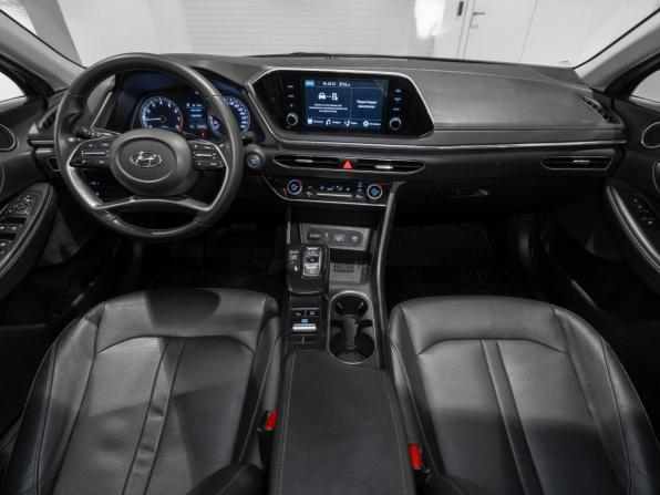 Hyundai Sonata VIII (DN8) с пробегом 2022 года, цена 2 550 000 рублей, 123932 км, седан, Автокод Объявления