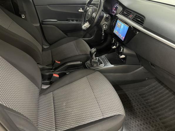 Kia Rio IV с пробегом 2017 года, цена 1 230 000 рублей, 116156 км, седан, Автокод Объявления