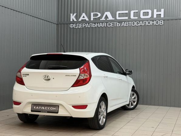 Hyundai Solaris I с пробегом 2012 года, цена 860 000 рублей, 215304 км, хэтчбек, Автокод Объявления