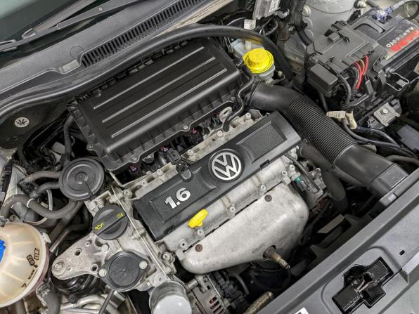 Volkswagen Polo V с пробегом 2014 года, цена 950 000 рублей, 93000 км, седан, Автокод Объявления