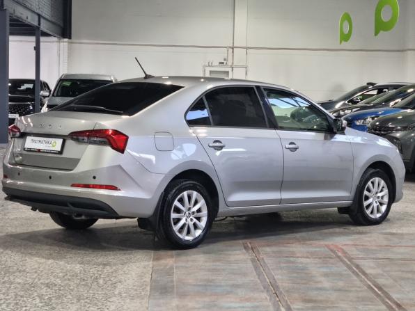 Skoda Rapid II с пробегом 2020 года, цена 1 649 000 рублей, 75845 км, лифтбек, Автокод Объявления