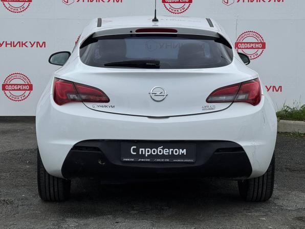 Opel Astra J Рестайлинг с пробегом 2013 года, цена 549 000 рублей, 306999 км, хэтчбек, Автокод Объявления