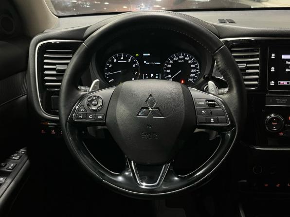 Mitsubishi Outlander III Рестайлинг 3 с пробегом 2019 года, цена 2 880 000 рублей, 107290 км, внедорожник, Автокод Объявления