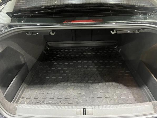 Volkswagen Passat B7 с пробегом 2011 года, цена 1 145 000 рублей, 163043 км, седан, Автокод Объявления