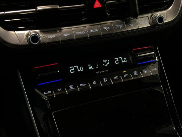Kia Mohave I Рестайлинг 2 с пробегом 2020 года, цена 4 800 000 рублей, 82649 км, внедорожник, Автокод Объявления