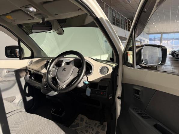 Suzuki Wagon R V Рестайлинг с пробегом 2016 года, цена 640 000 рублей, 90426 км, хэтчбек, Автокод Объявления