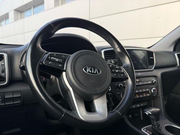 Kia Sportage IV Рестайлинг с пробегом 2021 года, цена 2 420 000 рублей, 115213 км, внедорожник, Автокод Объявления