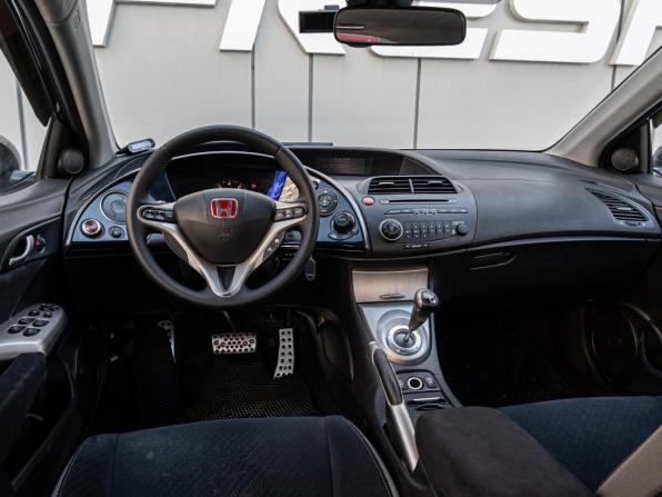 Honda Civic VIII Рестайлинг с пробегом 2008 года, цена 748 000 рублей, 157488 км, хэтчбек, Автокод Объявления