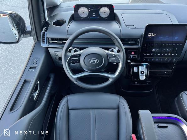 Новый Hyundai Staria I 2025 года, цена 10 390 000 рублей, минивэн, Автокод Объявления