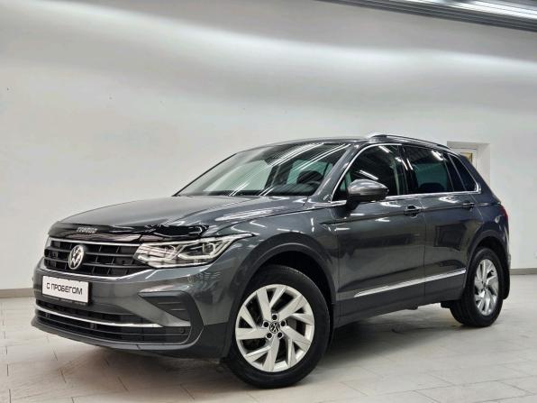 Volkswagen Tiguan II Рестайлинг с пробегом 2021 года, цена 3 520 000 рублей, 51392 км, внедорожник, Автокод Объявления