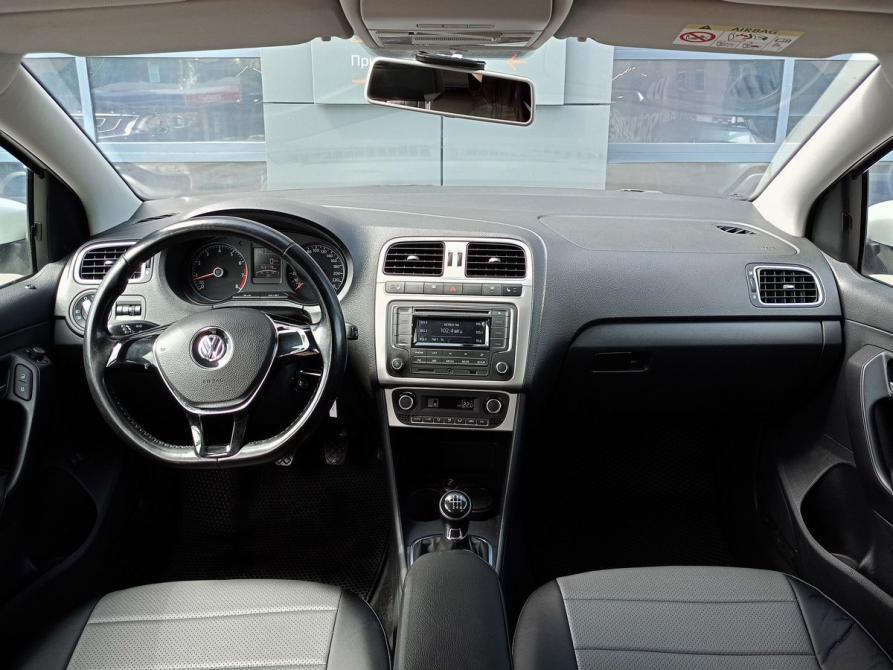 Volkswagen Polo V Рестайлинг Казань  - изображение 11