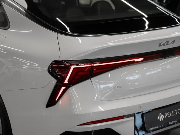 Kia K5 III Рестайлинг с пробегом 2026 года, цена 4 700 000 рублей, 11 км, седан, Автокод Объявления