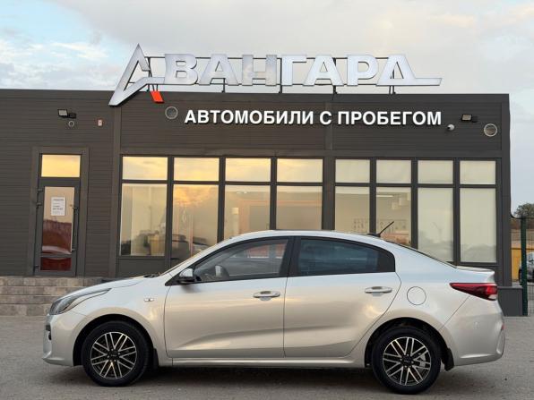 Kia Rio IV с пробегом 2018 года, цена 1 290 000 рублей, 153889 км, седан, Автокод Объявления