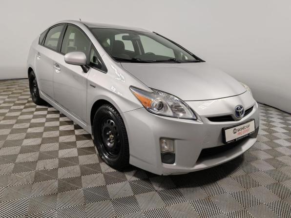 Toyota Prius III (XW30) с пробегом 2010 года, цена 999 000 рублей, 229450 км, хэтчбек, Автокод Объявления