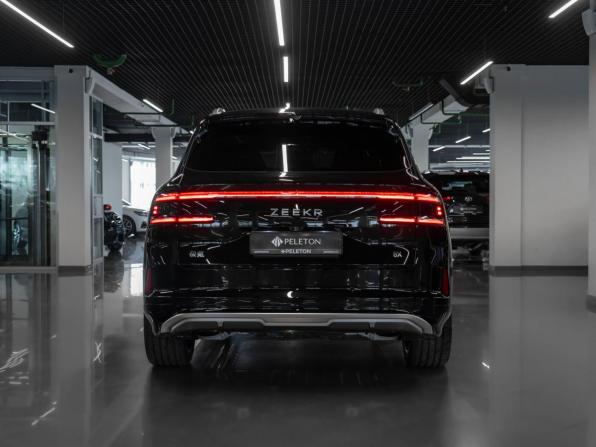 Zeekr 8X с пробегом 2026 года, цена 12 200 000 рублей, 25 км, внедорожник, Автокод Объявления