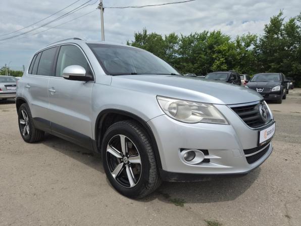 Volkswagen Tiguan I с пробегом 2010 года, цена 1 030 000 рублей, 203188 км, внедорожник, Автокод Объявления