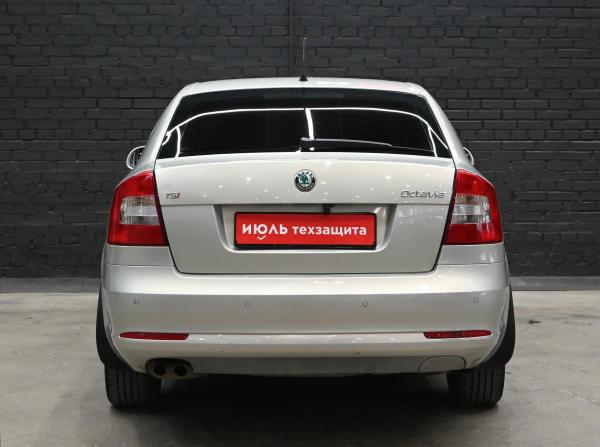 Skoda Octavia II (A5) Рестайлинг с пробегом 2012 года, цена 820 000 рублей, 256476 км, лифтбек, Автокод Объявления