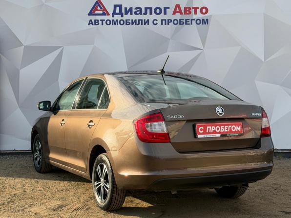 Skoda Rapid I Рестайлинг с пробегом 2018 года, цена 1 030 000 рублей, 189000 км, лифтбек, Автокод Объявления