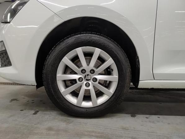 Skoda Rapid II с пробегом 2020 года, цена 1 470 000 рублей, 175645 км, лифтбек, Автокод Объявления