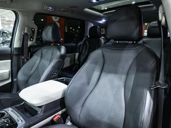 Kia Carnival IV с пробегом 2022 года, цена 3 849 700 рублей, 108308 км, минивэн, Автокод Объявления