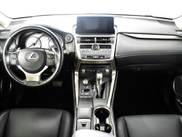 Lexus NX I Рестайлинг с пробегом 2019 года, цена 3 370 000 рублей, 89785 км, внедорожник, Автокод Объявления