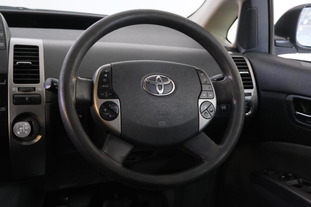 Toyota Prius II Рестайлинг (XW20) Омск  - изображение 13