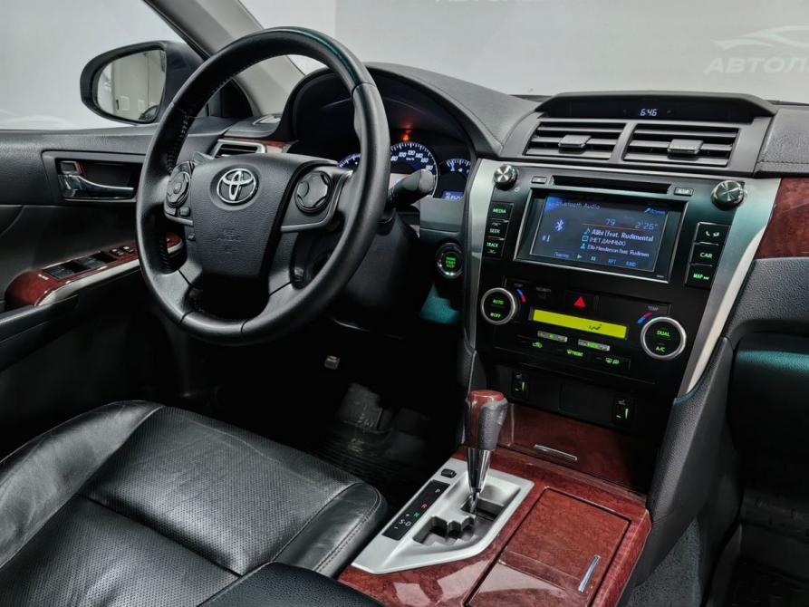 Toyota Camry VII (XV50) Новосибирск  - изображение 15