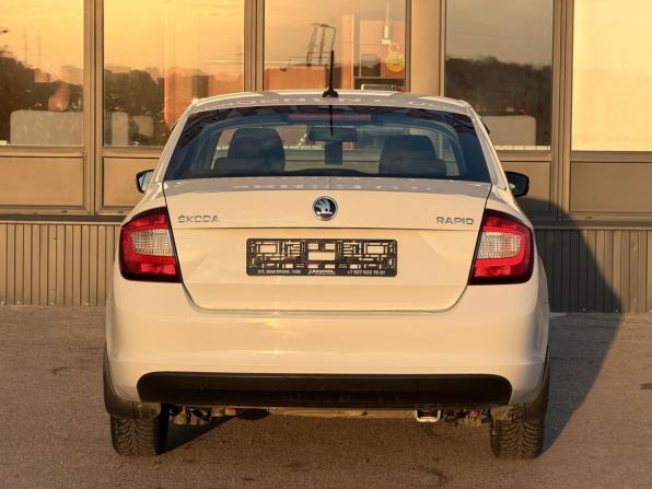 Skoda Rapid I Рестайлинг с пробегом 2017 года, цена 1 110 000 рублей, 109000 км, лифтбек, Автокод Объявления