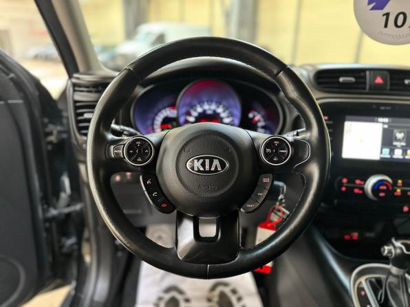 Kia Soul II Рестайлинг с пробегом 2017 года, цена 1 520 000 рублей, 89813 км, хэтчбек, Автокод Объявления