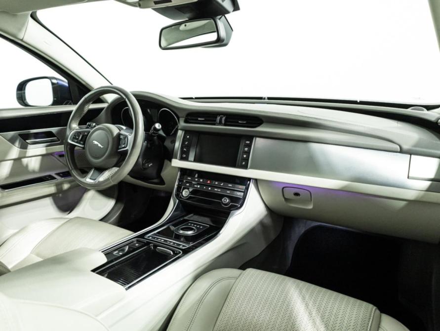 Jaguar XF II Санкт-Петербург  - изображение 9