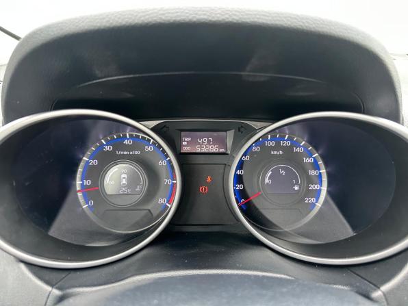 Hyundai ix35 I Рестайлинг с пробегом 2013 года, цена 1 400 000 рублей, 53286 км, внедорожник, Автокод Объявления