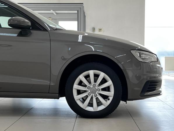 Audi A3 III (8V) с пробегом 2015 года, цена 1 580 000 рублей, 130684 км, седан, Автокод Объявления
