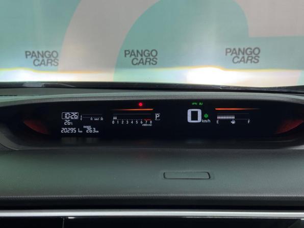 Honda Stepwgn V с пробегом 2015 года, цена 1 650 000 рублей, 202950 км, минивэн, Автокод Объявления