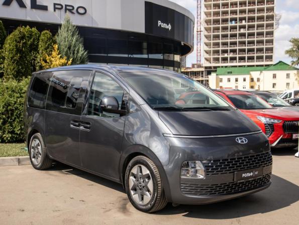 Hyundai Staria I с пробегом 2022 года, цена 3 678 000 рублей, 135440 км, минивэн, Автокод Объявления
