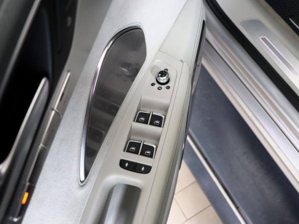 Audi S8 III (D4) с пробегом 2013 года, цена 3 340 000 рублей, 92140 км, седан, Автокод Объявления