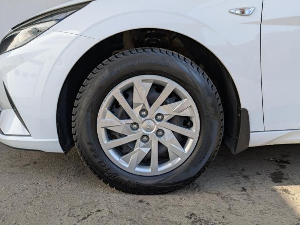Hyundai Elantra VII (CN7) с пробегом 2022 года, цена 2 090 000 рублей, 44390 км, седан, Автокод Объявления