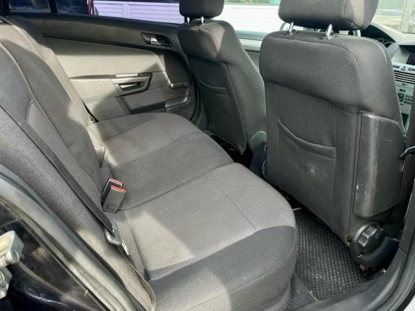 Opel Astra H Рестайлинг с пробегом 2011 года, цена 360 000 рублей, 228600 км, универсал, Автокод Объявления