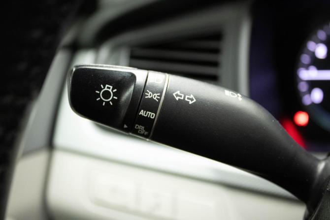 Hyundai Sonata VII (LF) Рестайлинг с пробегом 2017 года, цена 1 639 000 рублей, 132065 км, седан, Автокод Объявления