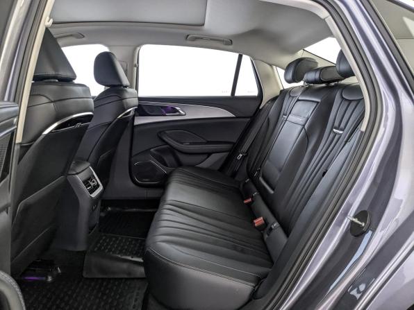 Hongqi H5 II с пробегом 2024 года, цена 2 600 000 рублей, 67875 км, седан, Автокод Объявления