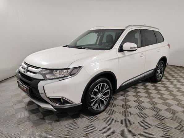 Mitsubishi Outlander III Рестайлинг 2 с пробегом 2015 года, цена 1 755 000 рублей, 77202 км, внедорожник, Автокод Объявления