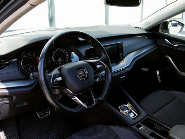 Skoda Octavia IV (A8) с пробегом 2020 года, цена 2 175 000 рублей, 153113 км, лифтбек, Автокод Объявления