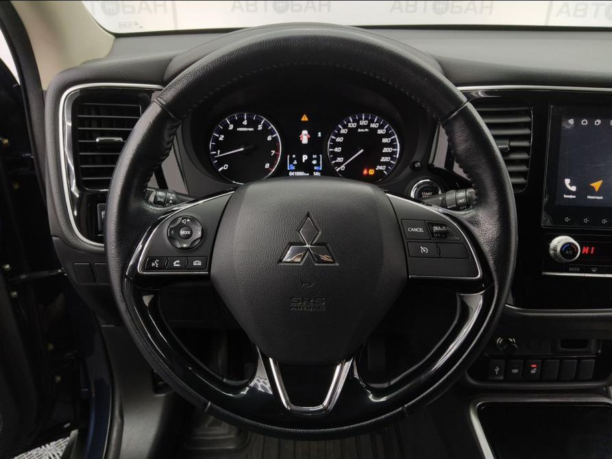 Mitsubishi Outlander III Рестайлинг 3 Екатеринбург  - изображение 27