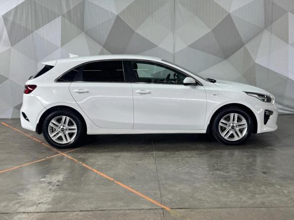 Kia Ceed III с пробегом 2018 года, цена 1 550 000 рублей, 138068 км, хэтчбек, Автокод Объявления