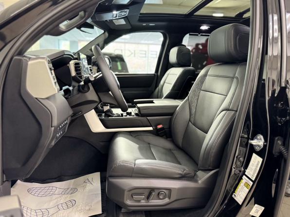 Toyota Sequoia III с пробегом 2025 года, цена 15 500 000 рублей, 3923 км, внедорожник, Автокод Объявления