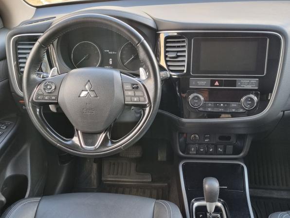 Mitsubishi Outlander III Рестайлинг 3 с пробегом 2020 года, цена 2 990 000 рублей, 78522 км, внедорожник, Автокод Объявления