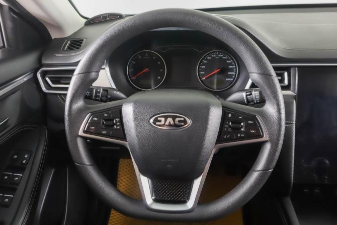 JAC J7 I с пробегом 2021 года, цена 1 279 000 рублей, 51212 км, лифтбек, Автокод Объявления