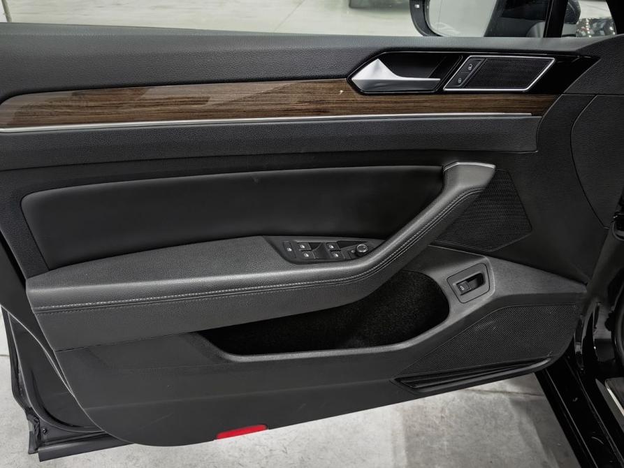 Volkswagen Passat B8 Новосибирск  - изображение 19