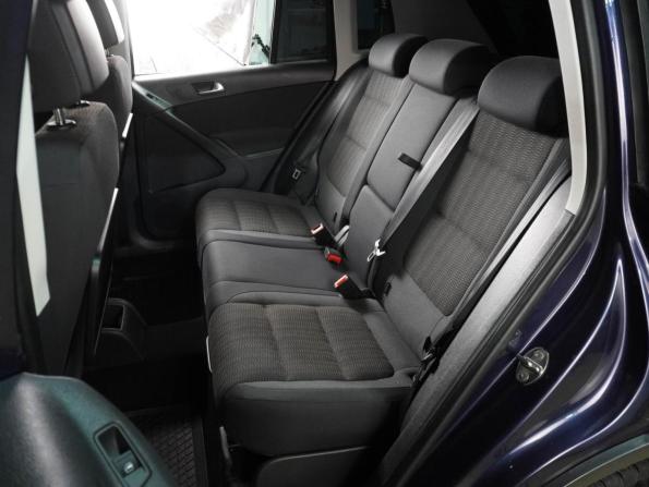 Volkswagen Tiguan I Рестайлинг с пробегом 2011 года, цена 1 309 000 рублей, 213378 км, внедорожник, Автокод Объявления